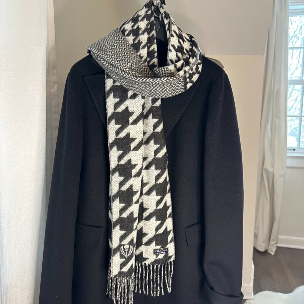 FRAAS winter scarf